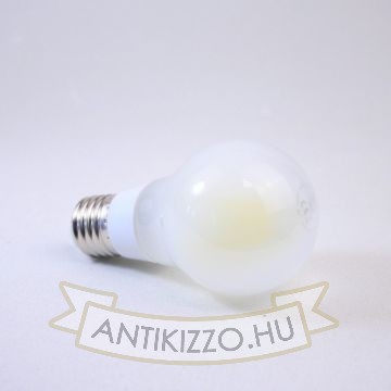 LED filament dekor izzó - A60 körte - 8 watt E27