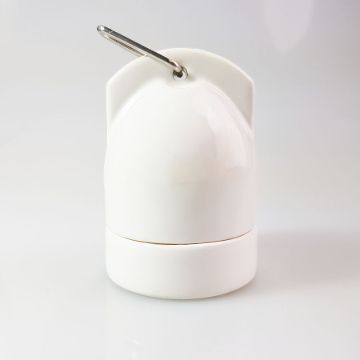 porcelan-foglalat-feher-sorolhato-e27