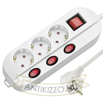 Technik Professional Elosztó 3 utas 1,5m kábel 1,5mm2 rézkábel 3+1 kapcsoló 16A